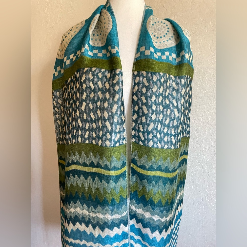 Geometric Patterns Scarf